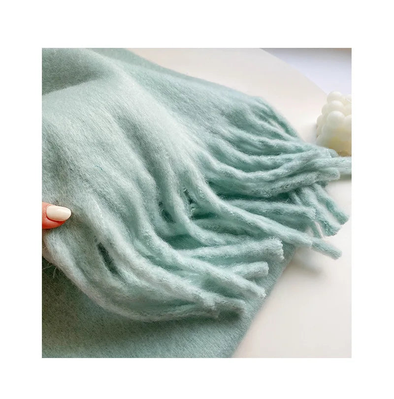 Luxury Cashmere-Feel Winter Scarf – Soft, Warm & Elegant Shawl Wrap with Tassels for Women!