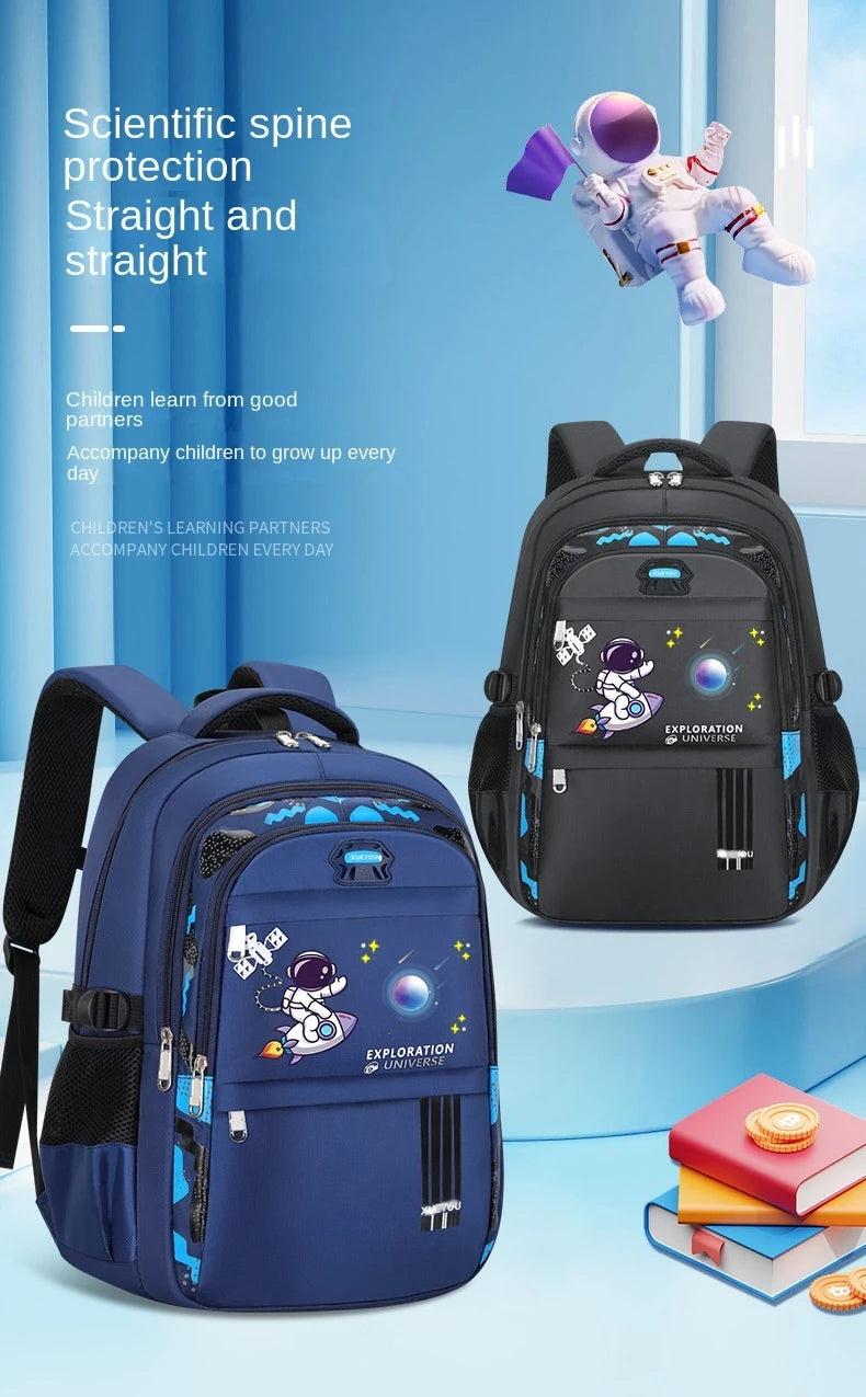 Astronaut-Themed Waterproof School Backpack – Lightweight, Spacious & Spinal Protection Design for Boys!