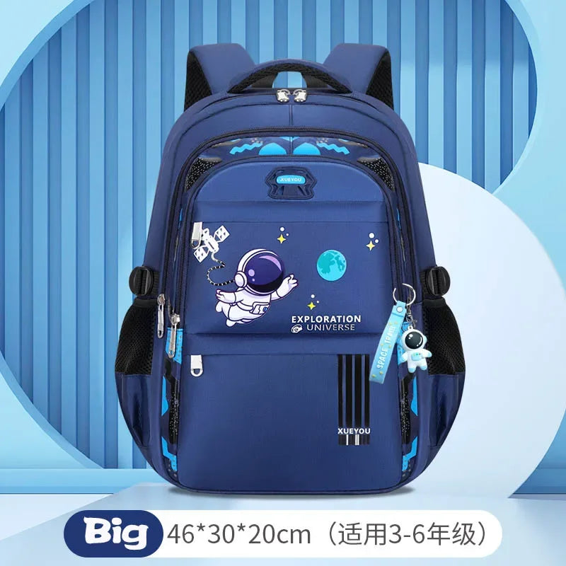 Astronaut-Themed Waterproof School Backpack – Lightweight, Spacious & Spinal Protection Design for Boys!
