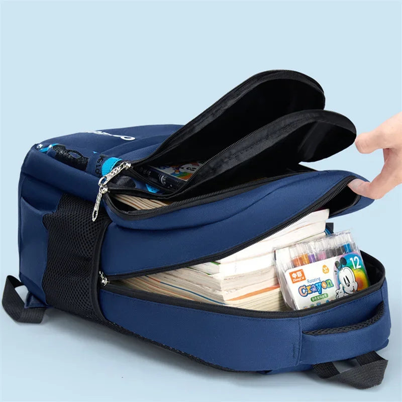 Waterproof Primary School Backpack – Durable & Spacious Book Bag for Teen Boys!
