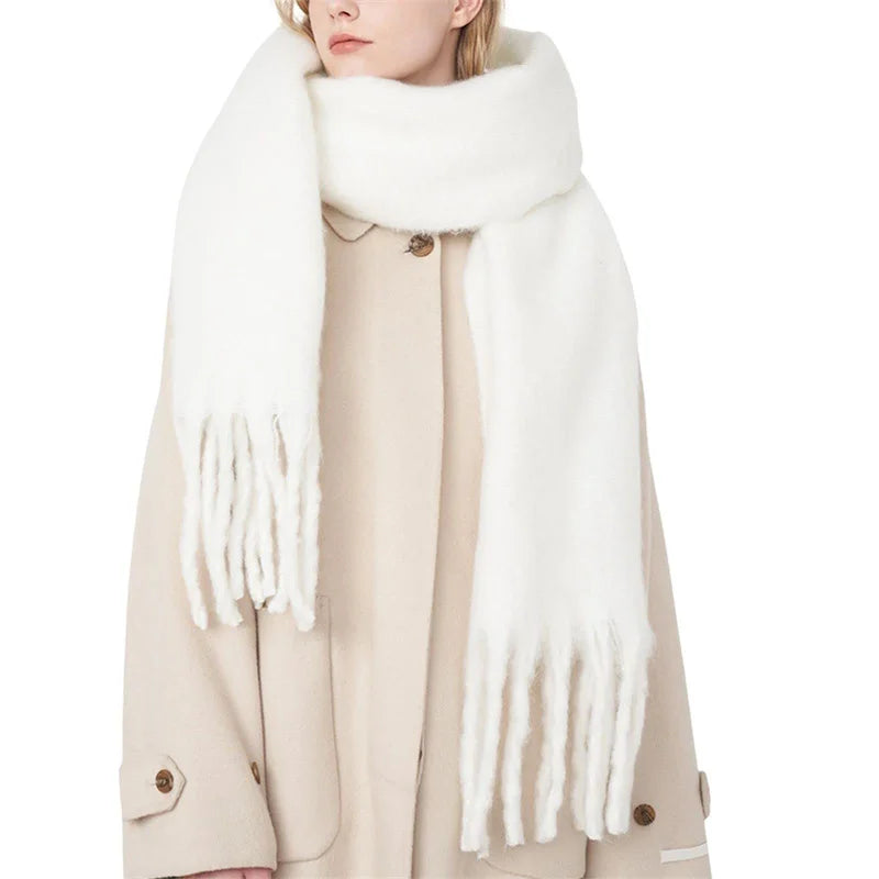 Luxury Cashmere-Feel Winter Scarf – Soft, Warm & Elegant Shawl Wrap with Tassels for Women!