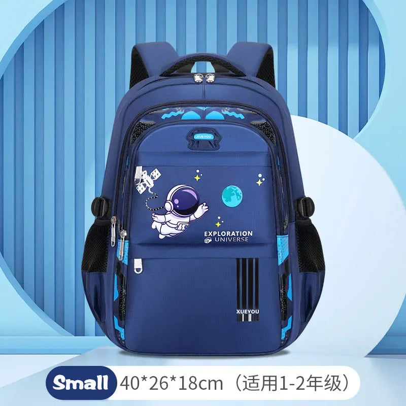 Astronaut-Themed Waterproof School Backpack – Lightweight, Spacious & Spinal Protection Design for Boys!