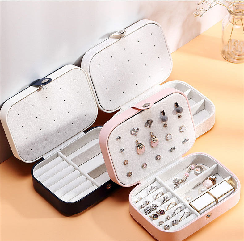 Portable Leather Jewelry Box – Travel Organizer with Zipper for Rings, Earrings & Necklaces
