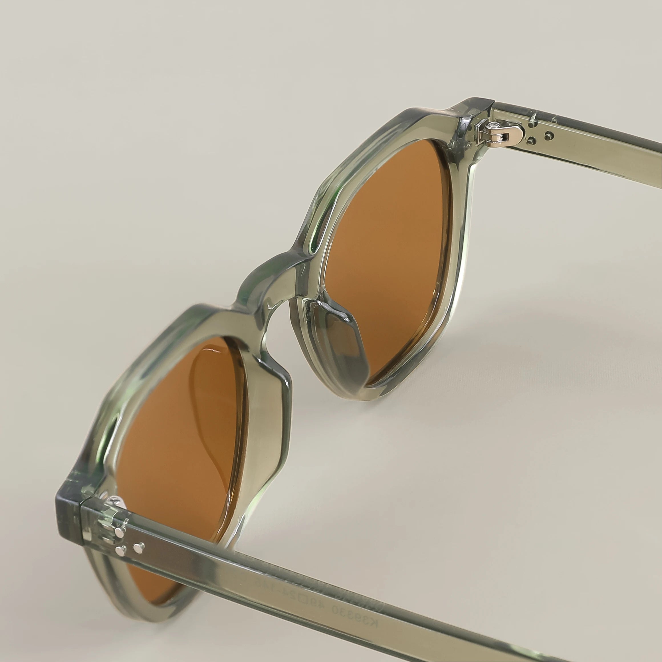 CATERSIDE Retro Polarized Sunglasses Men Ultralight TR90 Frame Polygon Women Sun Glasses Outdoor High Quality Travel Eyewear