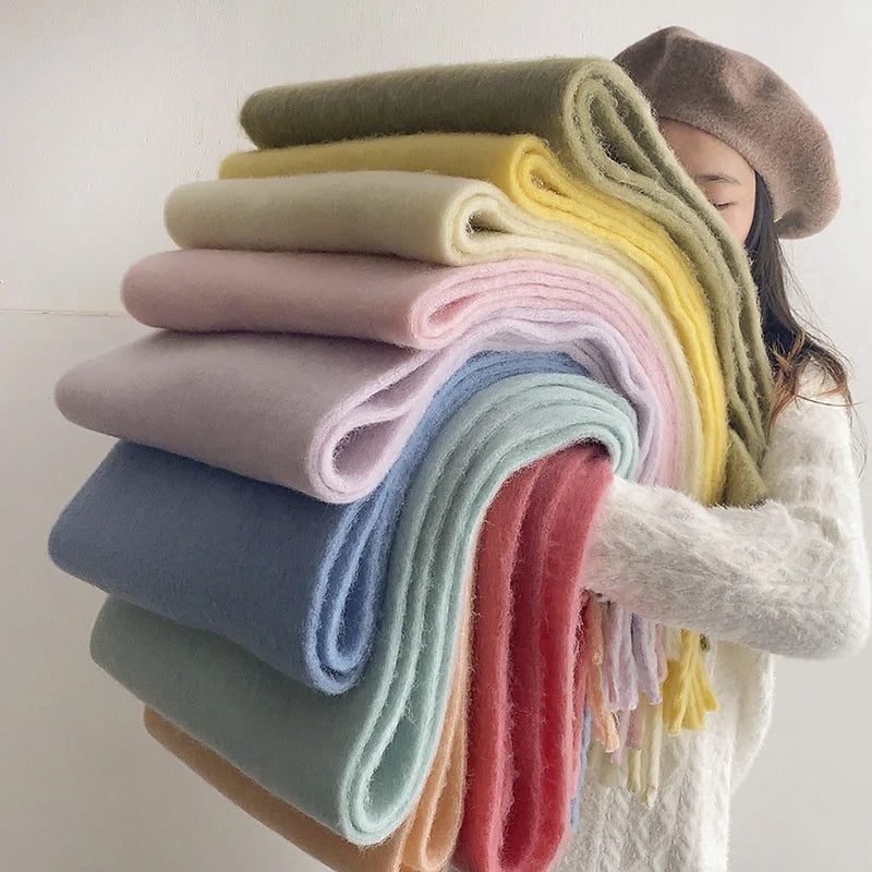Luxury Cashmere-Feel Winter Scarf – Soft, Warm & Stylish Shawl Wrap with Tassels for Women!