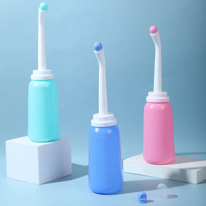 🚿 Handheld Personal Bidet Bottle – 350mL Portable Hygiene Solution for Feminine & Perineum Care! ✨💦