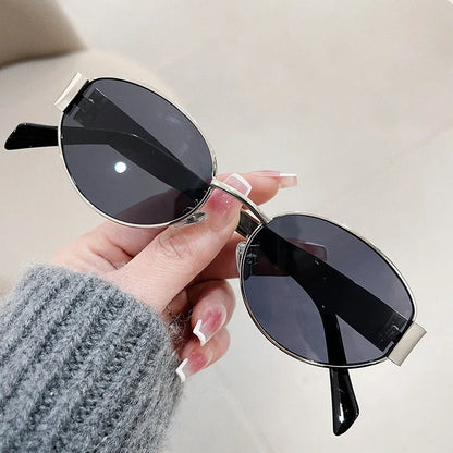 Fashion Retro Oval Sunglasses – Classic Metal Frame UV400 Shades for Men & Women ✨☀️