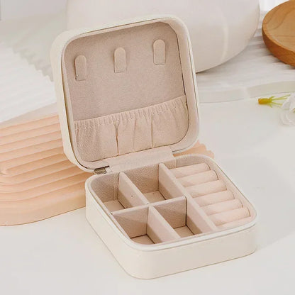 Portable PU Leather Jewelry Box – Travel Organizer for Rings, Earrings & Necklaces