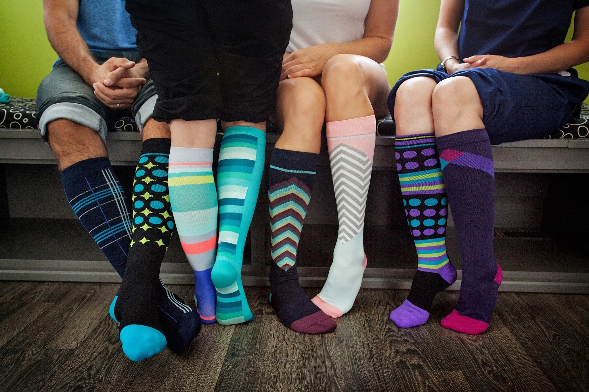 6 Pairs Animal & Fruit Compression Socks – Fun & Supportive Socks for Nurses, Runners & Everyday Wear**