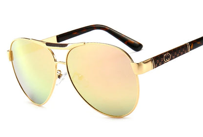 Retro Pilot Polarized Sunglasses – UV400 Alloy Frame Shades for Men & Women ✨🚘