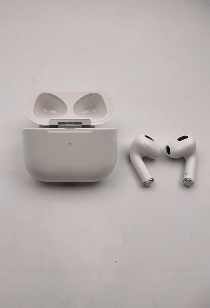 Original Apple Airpods Pro2 3 USB-C Wireless Bluetooth Earbuds Active Noise Cancellation with Charging Case for IPhone iPad