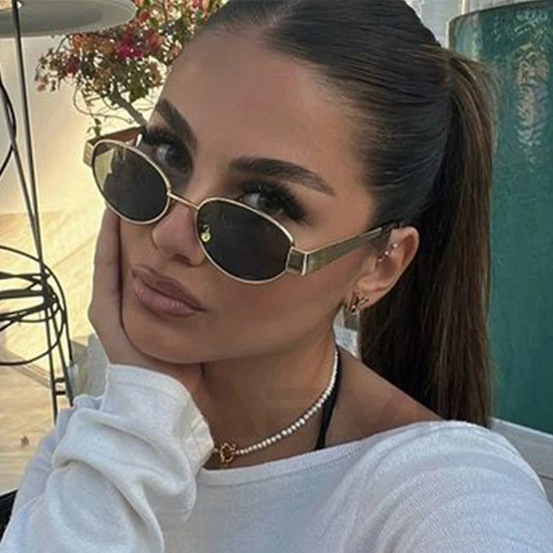 Fashion Retro Oval Sunglasses – Classic Metal Frame UV400 Shades for Men & Women ✨☀️