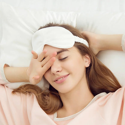 dropshipping 100% 3D Silk Sleep Mask Natural Sleeping Eye Mask Eyeshade Cover Shade Eye Patch Soft Portable Blindfold Travel