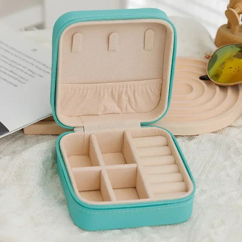Portable PU Leather Jewelry Box – Travel Organizer for Rings, Earrings & Necklaces