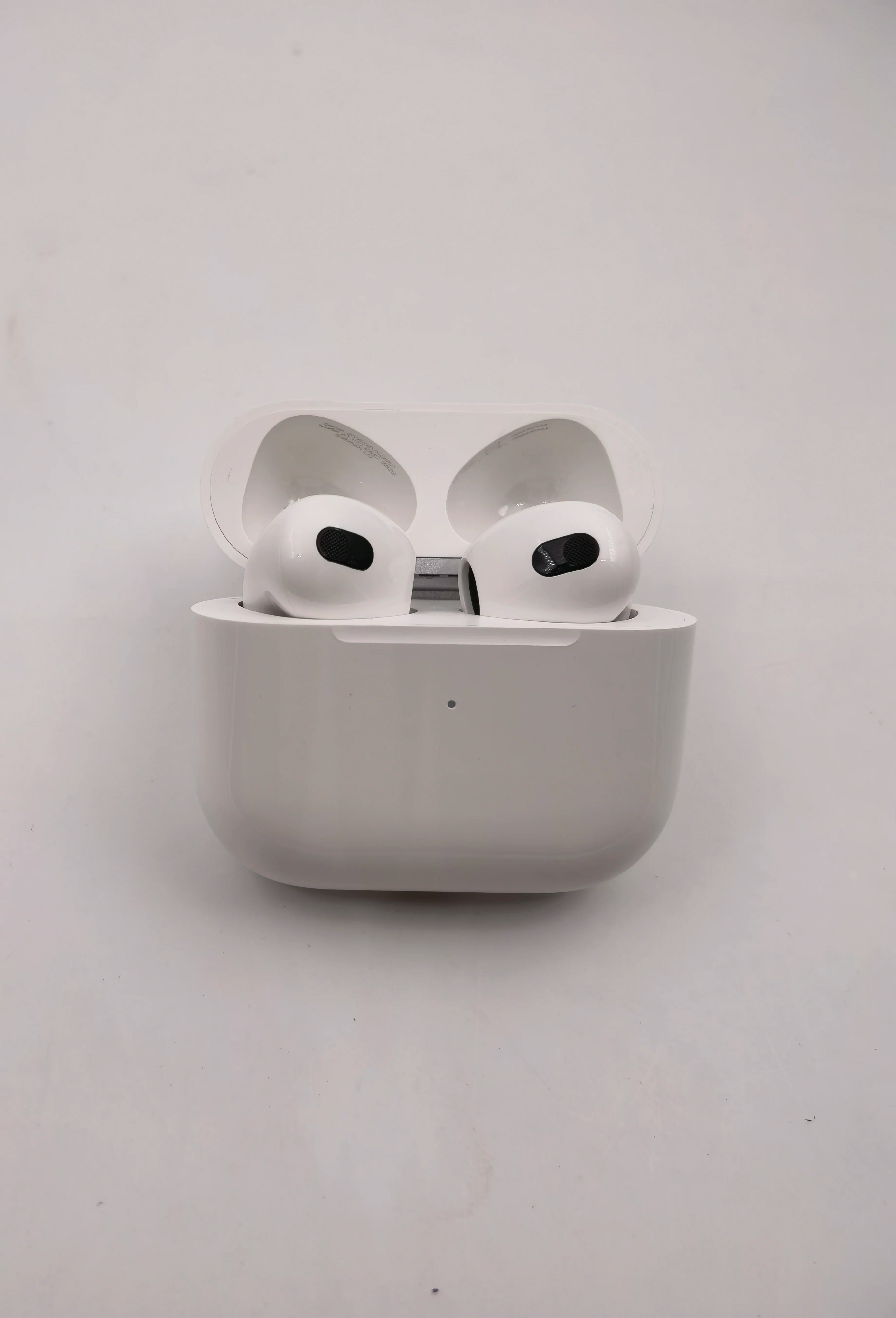 Original Apple Airpods Pro2 3 USB-C Wireless Bluetooth Earbuds Active Noise Cancellation with Charging Case for IPhone iPad
