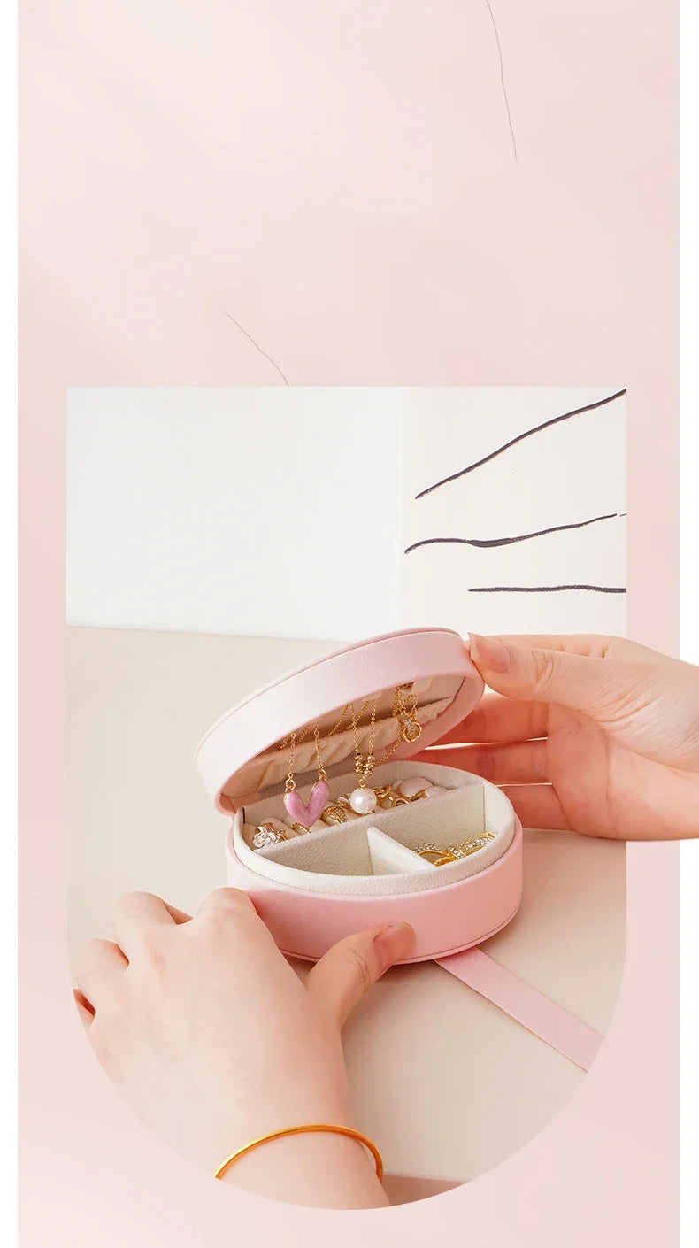 Mini Portable PU Leather Jewelry Box – Travel Organizer for Rings, Earrings & Necklaces