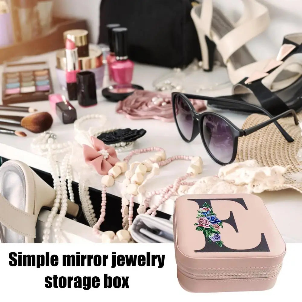 Stylish Travel Jewelry Case – Portable Organizer for Rings, Earrings & Necklaces